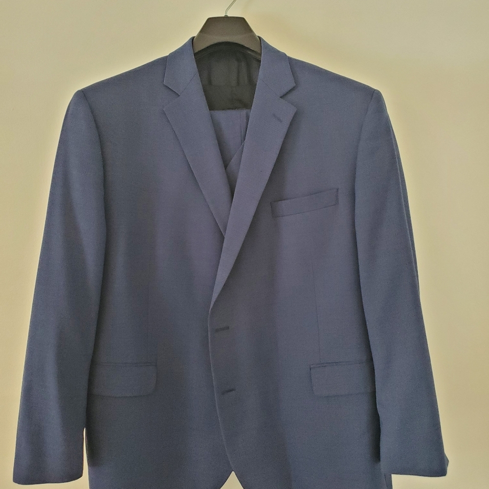 Navy Stafford 3 piece suit